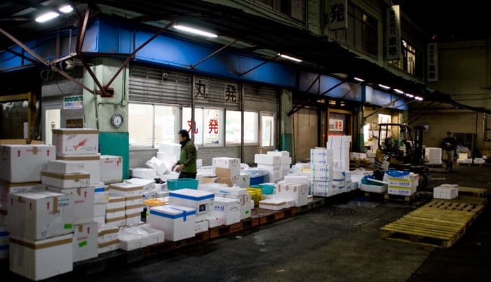 Zona de carga en el Mercado de Tsukiji — Tokyo, Japón